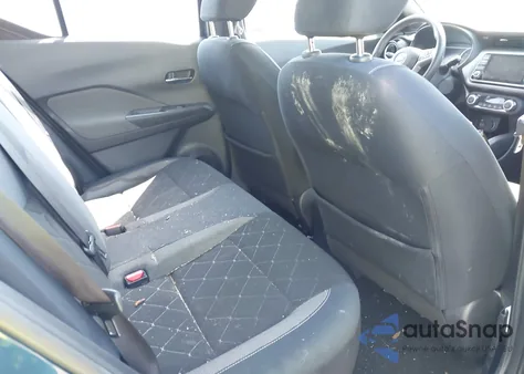 2018 Nissan Kicks Sv из США, поврежденный, VIN 3N1CP5CU1JL541764